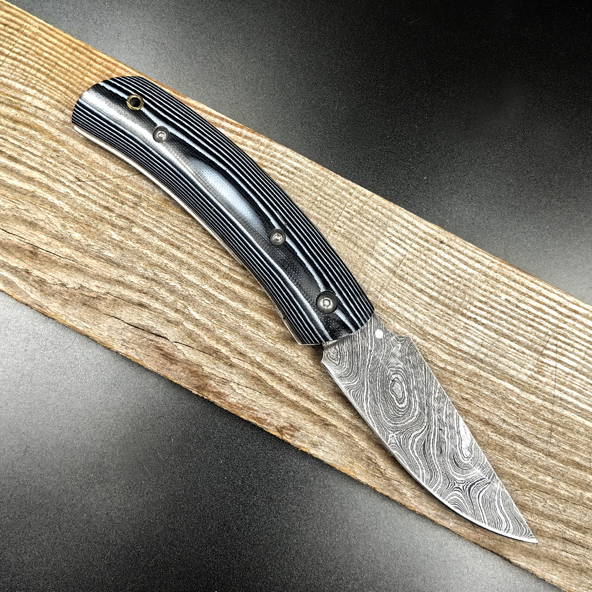 Нож складной Сибиряк из дамасской стали